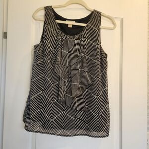 LOFT Sleeveless Black and White Geometric Top Size M Euc